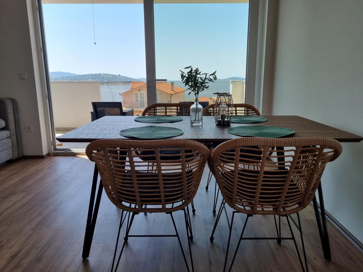 Sea View Apartment Rogoznica  Bagian luar foto