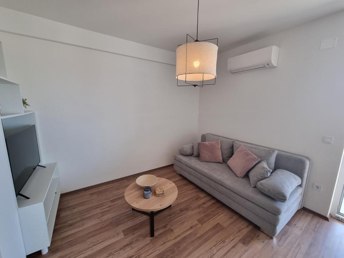 Sea View Apartment Rogoznica  Bagian luar foto